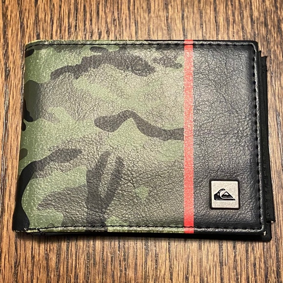 Quiksilver Other - Mens Quiksilver Bifold Wallet